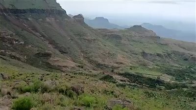 أكثر من  ألف قتيل في انهيار أرضي دمر قرية كاملة بغرب السودان