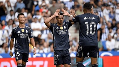 ريال مدريد يقتنص فوزاً ثميناً من ريال سوسييداد رغم النقص العددي