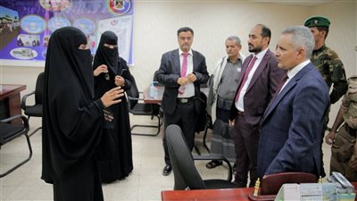 الأمين العام يتفقد سير العمل في مستشفى عبود العسكري بعدن ويشيد بتطوير الخدمات الطبية