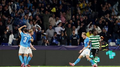 نابولي يبصم على فوزه الأول في مرحلة الدوري من بوابة سبورتينغ