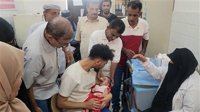 تدشين حملة التحصين ضد شلل الأطفال في مديرية المنصورة