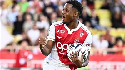 الدوري الفرنسي.. ستراسبورغ يكتسح أنجيه... وفاتي ينقذ موناكو