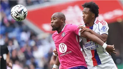 الدوري الفرنسي.. أولمبيك ليون يسقط على ملعبه ويفرط في القمة