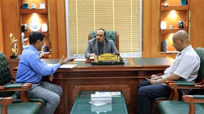 محافظ حضرموت يبحث مع مكتب التخطيط آليات تنفيذ خطة 2025م 