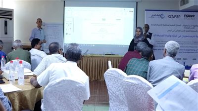 برعاية الوزير السقطري.. دورة تدريبية بعدن في إنشاء الحدائق المنزلية 