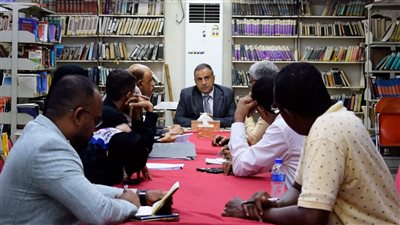 جامعة عدن تناقش استعدادات ترشيح برامجها للاعتماد الأكاديمي الوطني