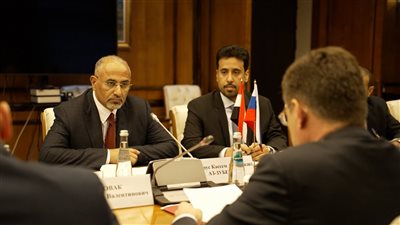 الرئيس الزُبيدي يختتم زيارة رسمية ناجحة إلى روسيا الاتحادية