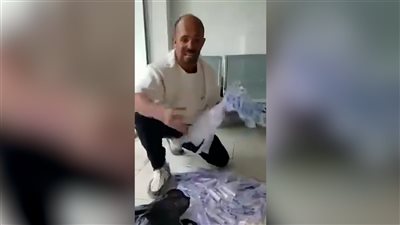 الحوثيون يطردون الفقراء من المستشفيات العمومية والخيرية