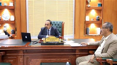 محافظ حضرموت يبحث مع برنامج الأغذية العالمي خطط تدخلات العام القادم