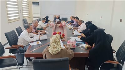 مجلس جامعة لحج يناقش التصنيف الوطني وتقييم برامج الدراسات العليا