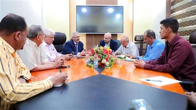 فريق التوجيه والرقابة الرئاسي يزور الهيئة العليا للأدوية بالعاصمة عدن ويطّلع على سير عملها وتحدياتها الميدانية