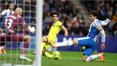 الدوري الإسباني.. فياريال يتغلب على إسبانيول بثنائية 