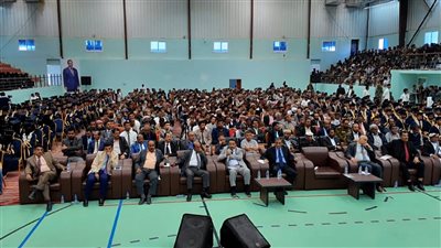 جامعة شبوة تحتفل بتخرج الدفعة الأولى من طلابها