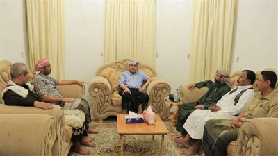 الكثيري يصل سيئون للمشاركة في احتفالات ذكرى عيد الاستقلال ويؤكد أهمية الحشد الجماهيري