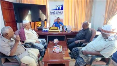 رئيس تنفيذية انتقالي تريم يتفقد إدارة الاتصالات في المديرية