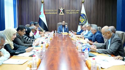 الأمانة العامة تناقش المشهد السياسي والحراك الشعبي الجماهيري المتصاعد في مخيمات الاعتصام