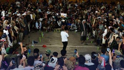 ساحة الاعتصام المفتوح بالعاصمة عدن تحيي أمسية ثقافية من التراث الشبواني