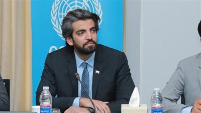 عمرو البيض: الرئيس الزُبيدي لم يغادر عدن وسيبقى إلى جانب شعبه